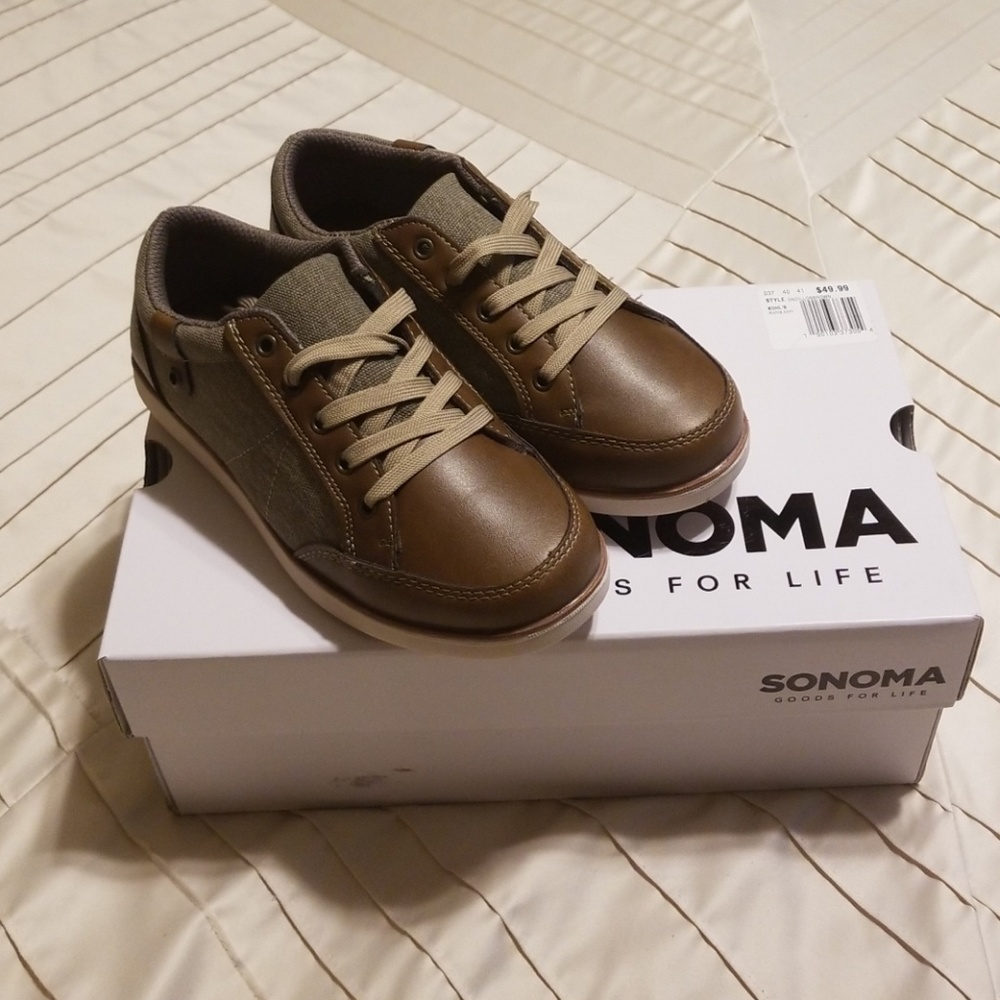 Sonoma Boys Lace-Up Casual Shoes Sz 2